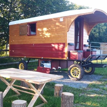 Veritable Roulotte Hippomobile "La Bailleul" Mentheville エクステリア 写真